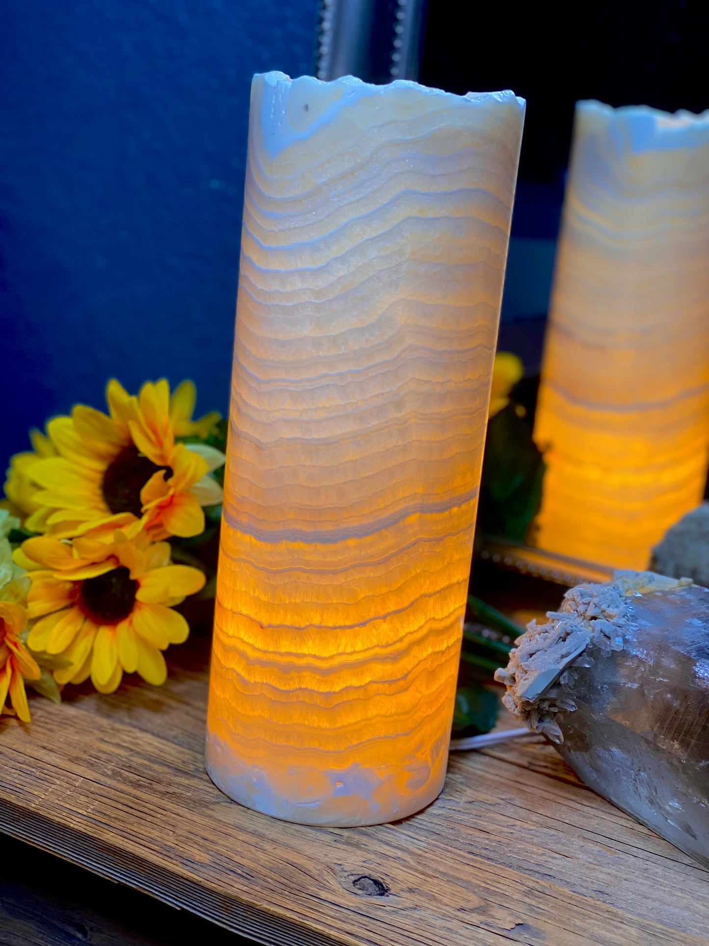 Onyx Cylinder Lamp