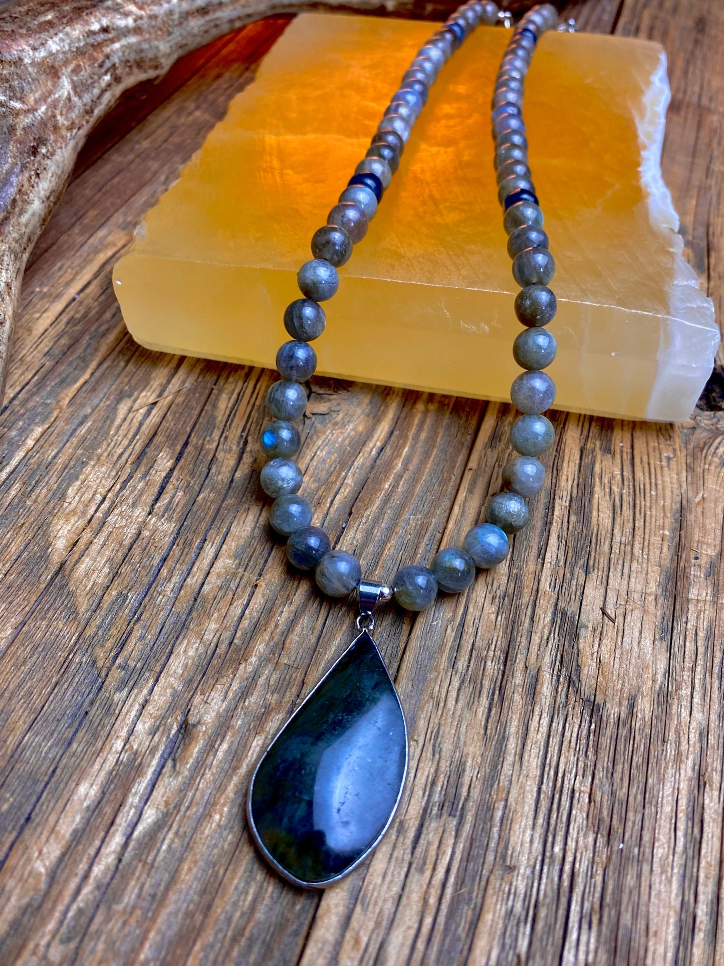 Labradorite Polished Necklace