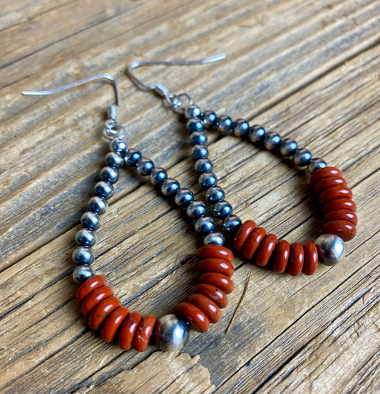 Navajo Pearl & Red Jasper Ear