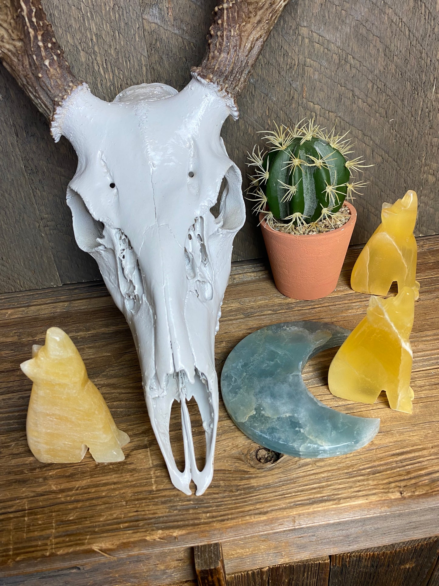 Honeycomb  Calcite Hand-Carved Howling Coyote
