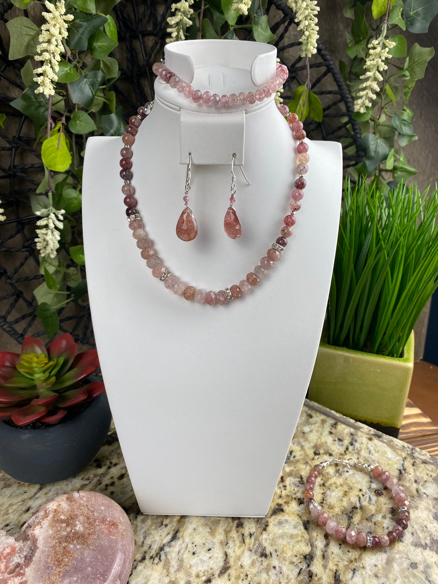 Strawberry Quartz Faceted Bracelet