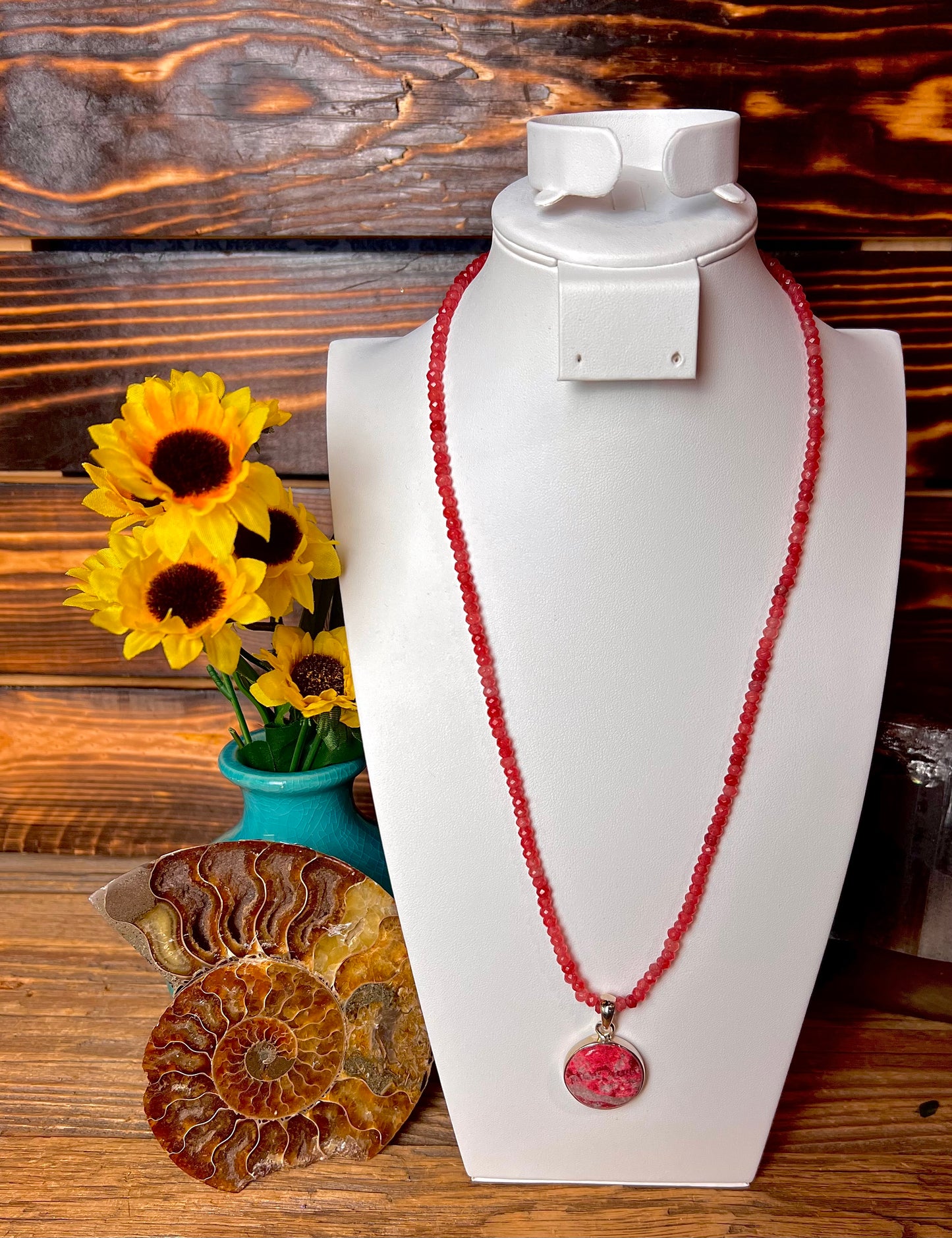 Thulite Pendant with Pink Jade Faceted Necklace